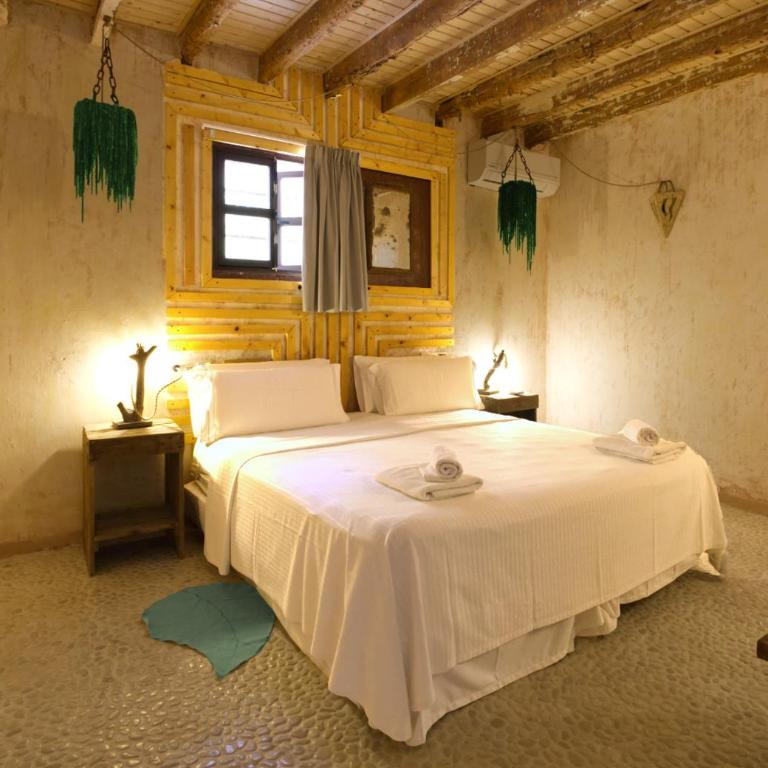 Boutique Hostal La Curandera de Salinas - Habitación Doble Deluxe - 1 o 2 camas - 8