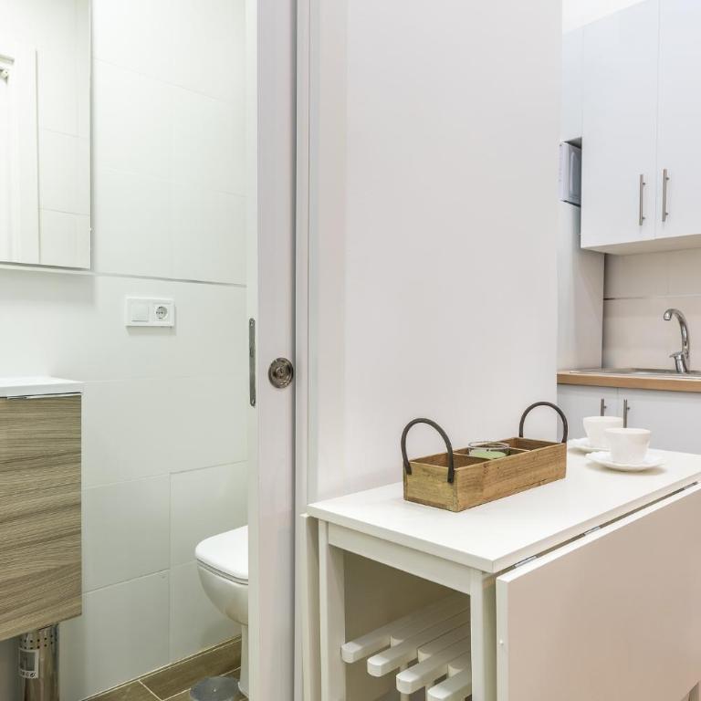 Precioso apartamento de 2 habitaciones by beBalmy - Apartamento de 2 dormitorios - 9