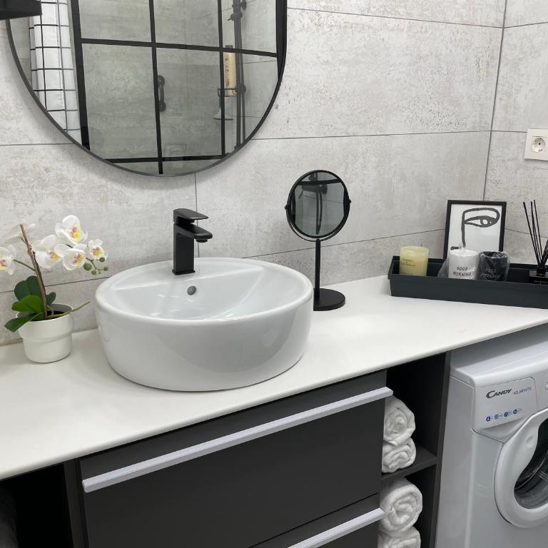 Tenerifeopenhome Central corner relax, wifi, breakfast, beach Los Cristisnos - Two-Bedroom Apartment - 31
