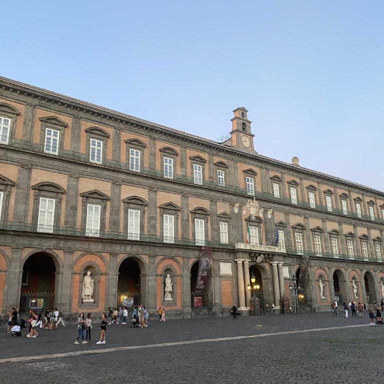 Casa Tiare, the heart of Piazza Plebiscito - Three-Bedroom Apartment - 37