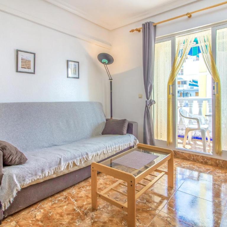 Lovely Apartment In La Mata With Swimming Pool - Apartamento de 1 dormitorio - 3