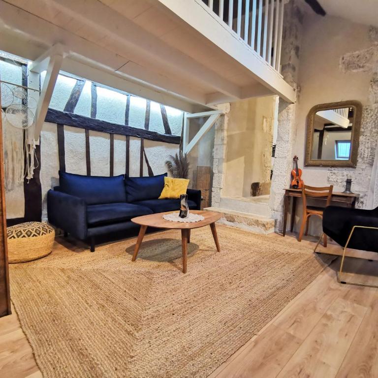 Loft atypique au calme avec cour privative - Loft - 2