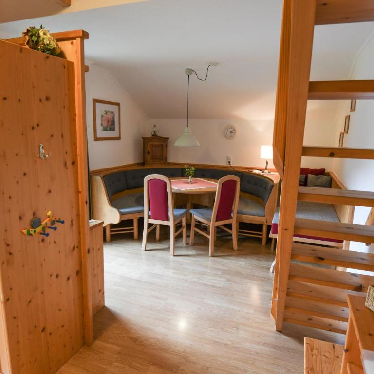 Strickhof - Apartment mit 2 Schlafzimmern - 5