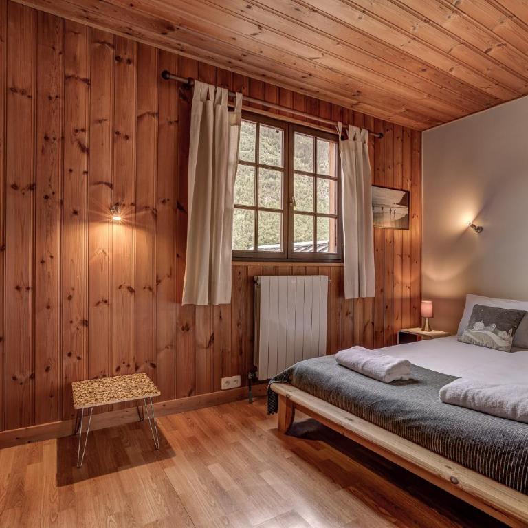 Chalet Trois Bois, Alpes Agency, Les Houches, Sleeps 8 - Chalet - 5