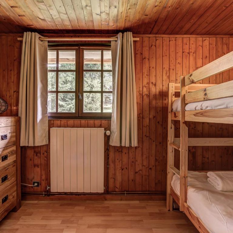 Chalet Trois Bois, Alpes Agency, Les Houches, Sleeps 8 - Chalet - 13