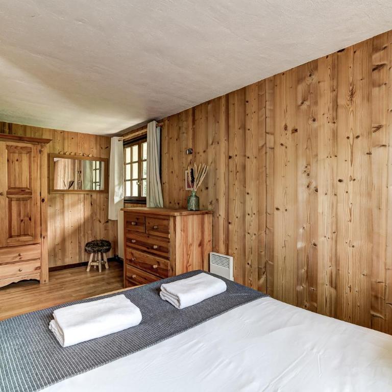 Chalet Trois Bois, Alpes Agency, Les Houches, Sleeps 8 - Chalet - 10