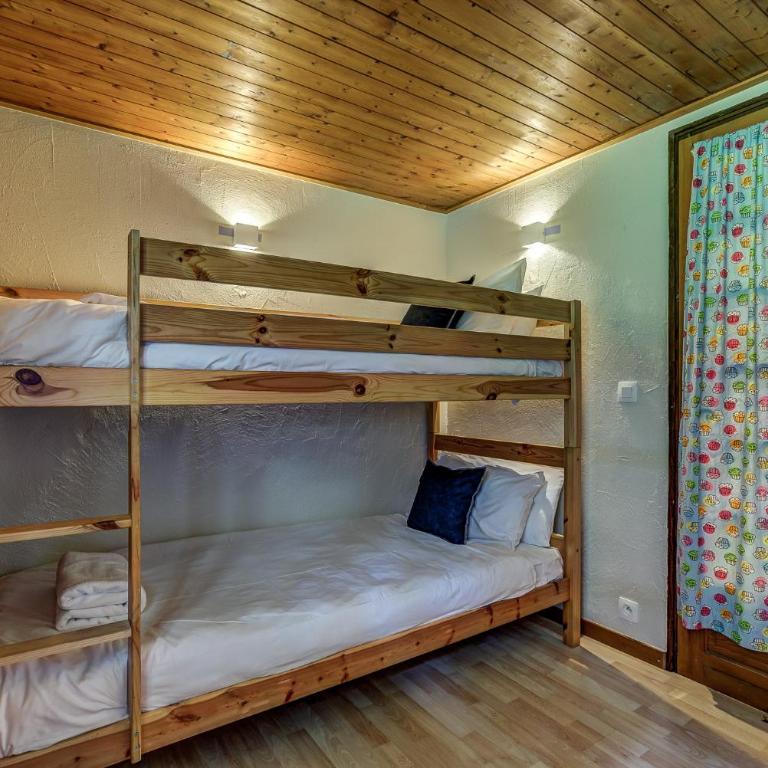Chalet Trois Bois, Alpes Agency, Les Houches, Sleeps 8 - Chalet - 11