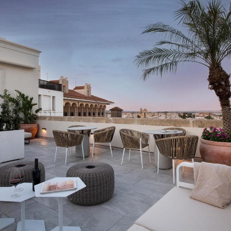 Coliseum Boutique Apartments - Apartment with Balcony - 2