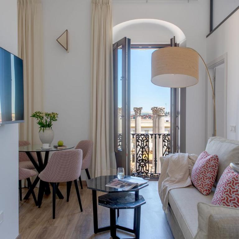 Coliseum Boutique Apartments - Deluxe Apartment - 20