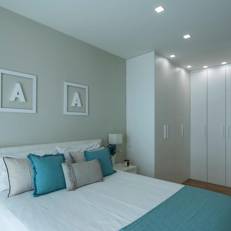 GUNI SUITES JARDINEs - Three-Bedroom Apartment - 6