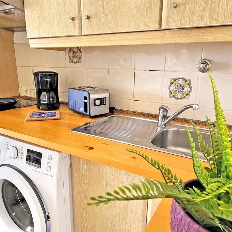 Holiday flat GOLDEN SANDS, 1 bedroom, livingroom, fast internet, balcony - Apartamento de 1 dormitorio - 11