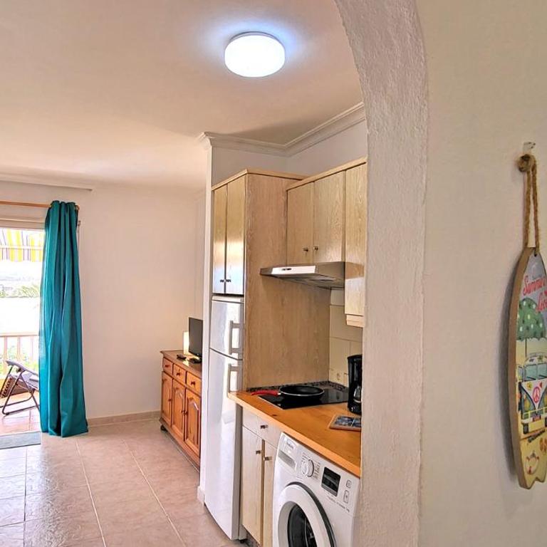 Holiday flat GOLDEN SANDS, 1 bedroom, livingroom, fast internet, balcony - Apartamento de 1 dormitorio - 12