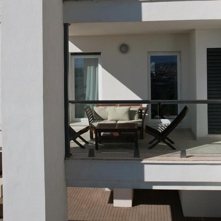 Escape to Estepona - Two-Bedroom Apartment - 57