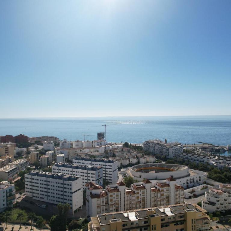 Escape to Estepona - Two-Bedroom Apartment - 28