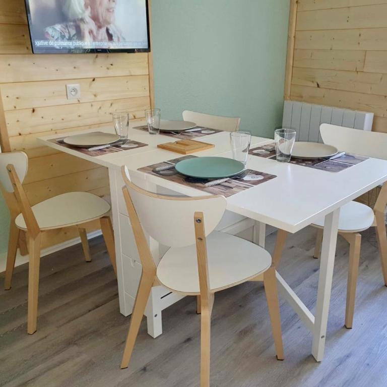 RISOUL 1850 - Appart' 4 personnes ski aux pieds - Appartement 1 Chambre - 6