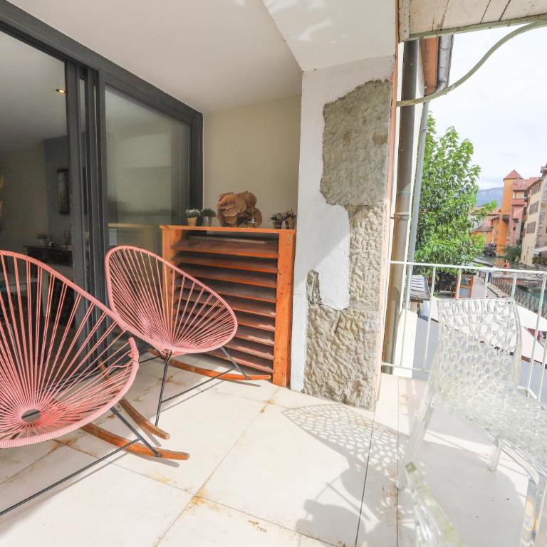 L'Eau Vive Jacuzzi et Sauna en vieille ville 5 - Deluxe Apartment - 10