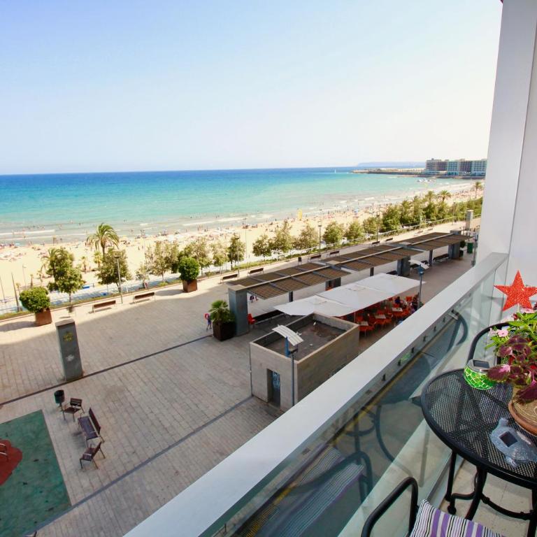 APARTAMENTO POSTIGUET CON BALCON - Apartamento de 2 dormitorios - 3