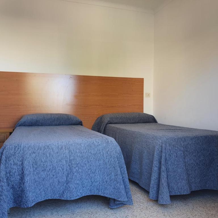 Payet Apartments - Three-Bedroom Apartment (6-8 Adults) - 4