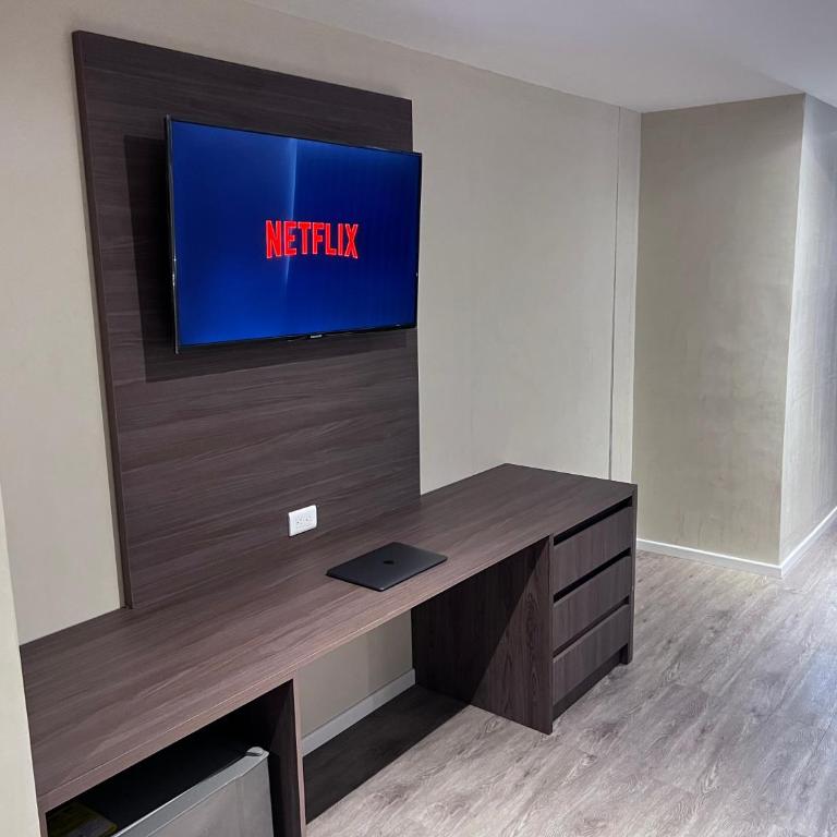 Eslait Hotel & Apartamentos - Deluxe Double Room with Two Double Beds - 2