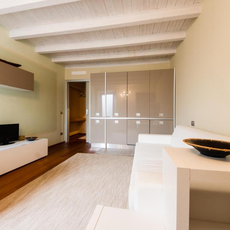Vip Bergamo Apartments - Appartamento Deluxe con 1 Camera da Letto e Vista Città - 1
