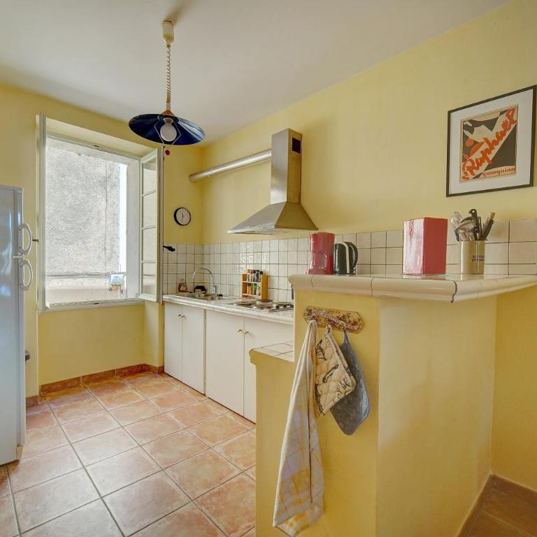 Townhouse in the heart of the suquet - 4 bedrooms - Maison de Vacances - 10