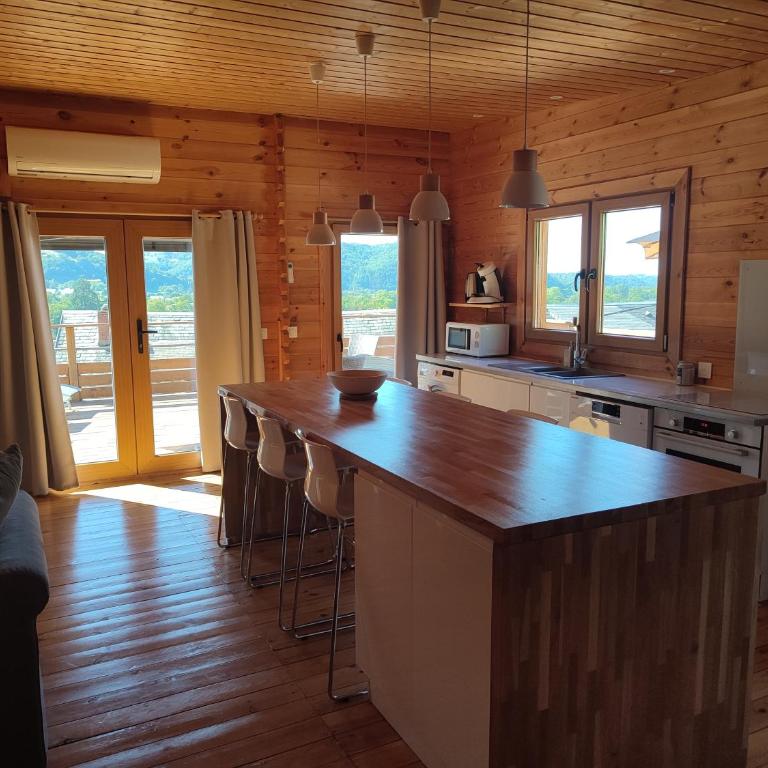 Le Chalet jacuzzi et Détente 4 Étoiles - Chalet 2 Chambres - 59