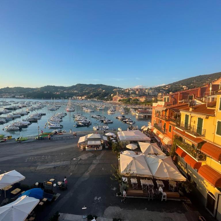 Suite Ventidue - Fronte Mare - Appartamento con 1 Camera da Letto e Balcone - 17