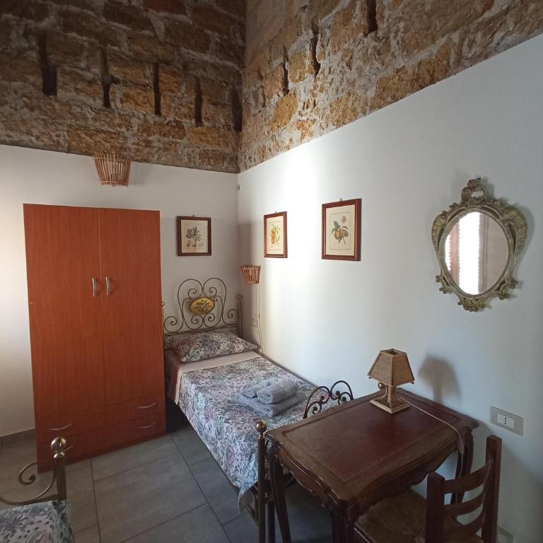 ZyZ Apartments La Kalsa - Appartamento con 3 Camere da Letto - 24