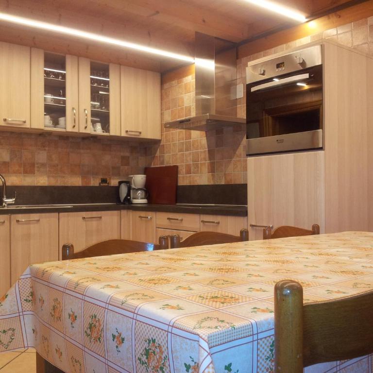 Chalet Karin - Appartamento con 3 Camere da Letto - Piano Alto - 2