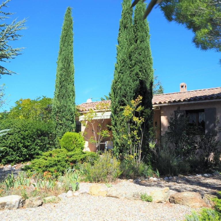 Holiday Home near Mont Ventoux Ski Resort - Maison de Vacances 3 Chambres - 24