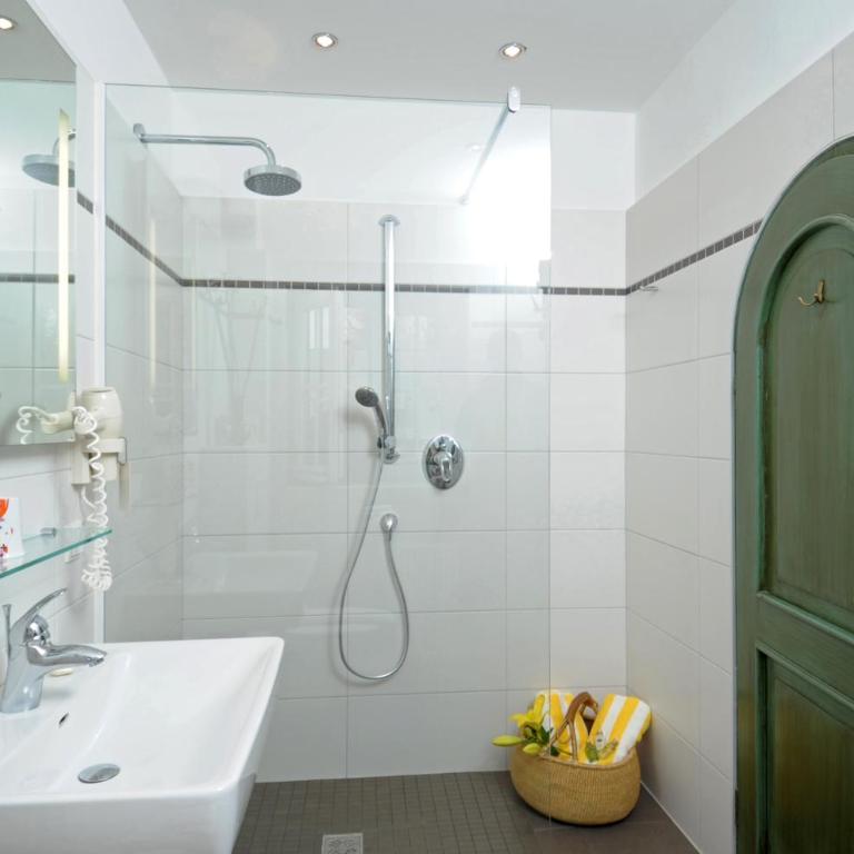 Hotel Schloss Leonstain - Junior Suite - 1