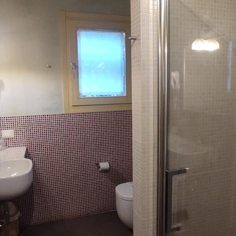 6 Porte Guesthouse - Camera Familiare - 1