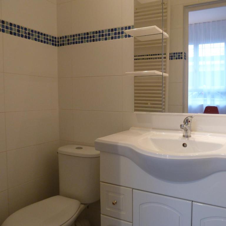 B&B "Clos Feuillat" - Chambre Double - Vue sur Piscine - 4