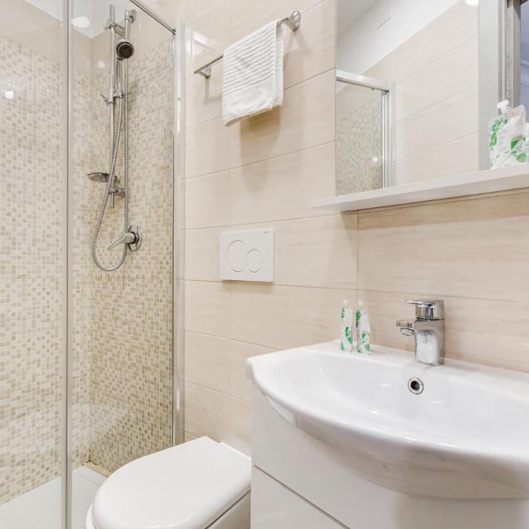 BDC - Prestige 3Bdr 3Bath in Monti District - Appartamento con 3 Camere da Letto - 65