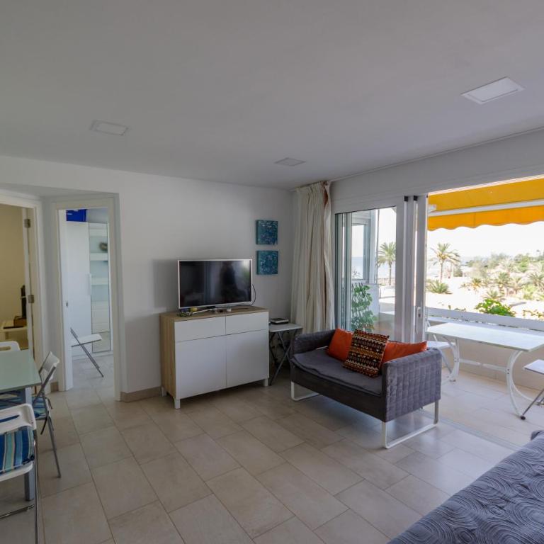Holiday apartment with direct sea promenade access - Apartamento de 2 dormitorios - 20