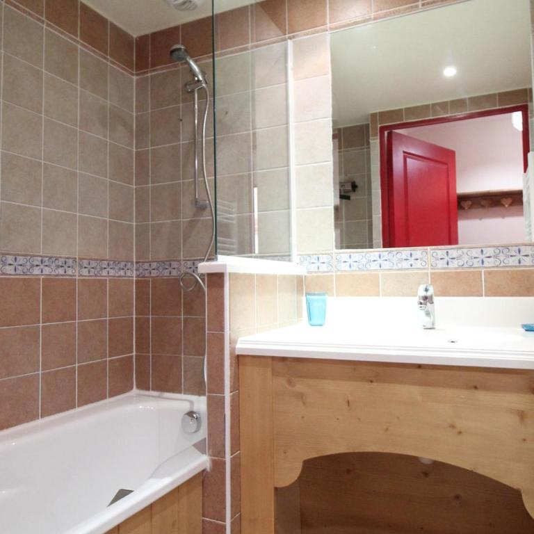 Appartement 6 pers. au pied des pistes avec Wi-Fi et parking - FR-1-508-78 - Appartement (6 Adultes) - 10