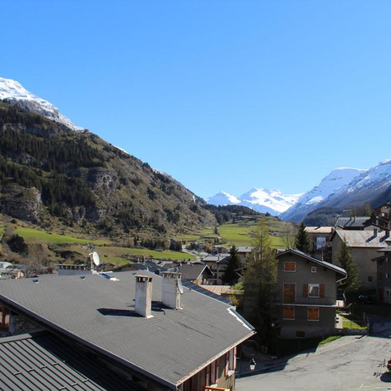 Appartement 6 pers à Lanslevillard-Val Cenis, proche pistes et commerces - FR-1-508-64 - Appartement (6 Adultes) - 2