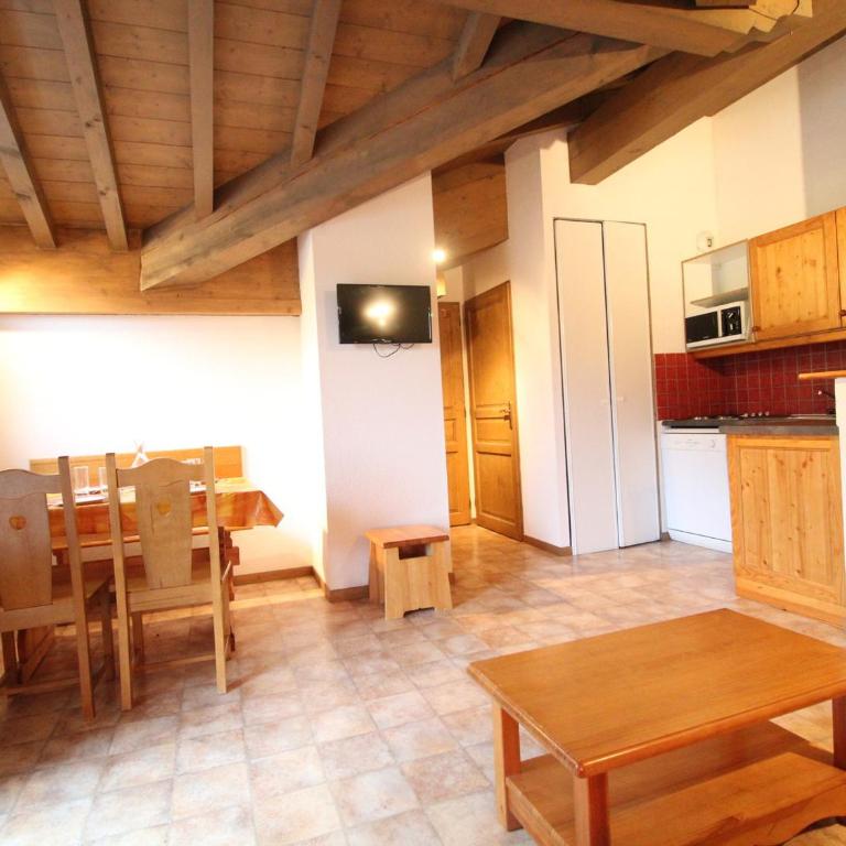 Appartement 4 pers à Val Cenis, au pied des pistes, parking, WIFI et balcon - FR-1-508-145 - Apartment (4 Adults) - 2