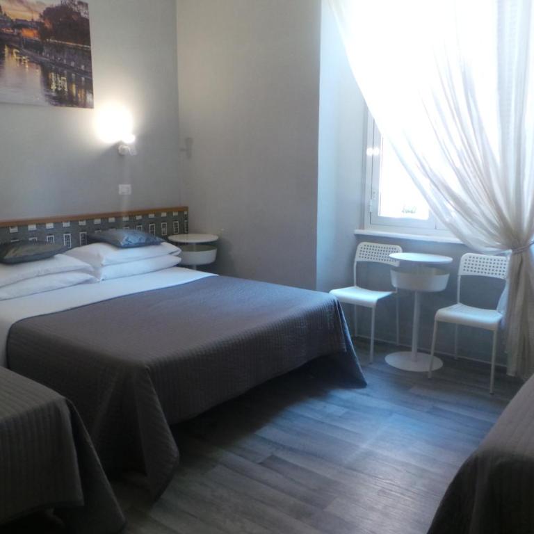 Hotel Castelfidardo - Camera Quadrupla Piccola - 4