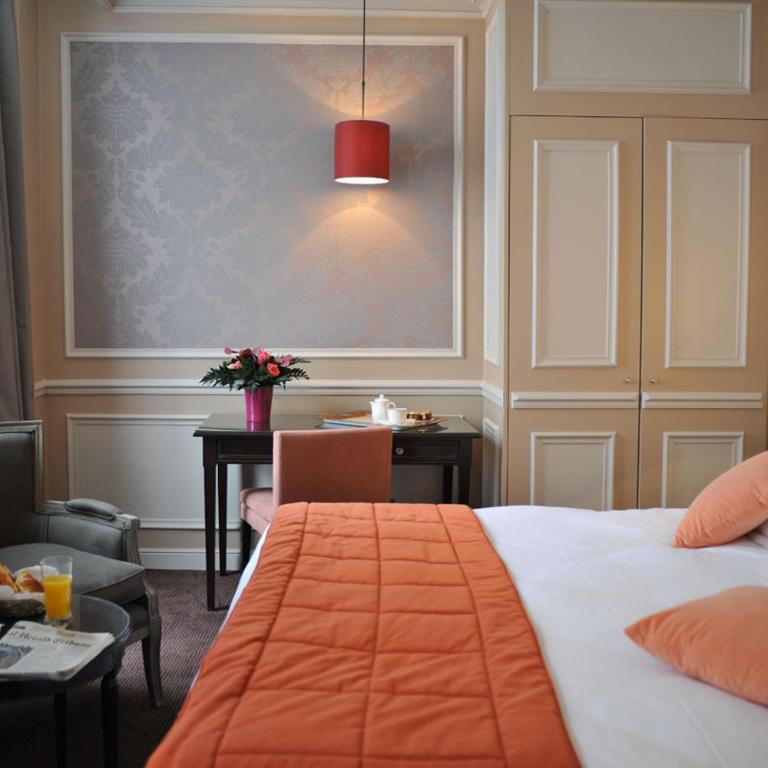 Hotel de L'Universite - Chambre Double ou Lits Jumeaux Standard - 11