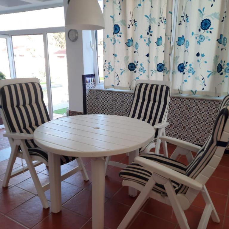 Roquetas de Mar Urbanisation villa with pool 3rd Line beach - Villa - 7