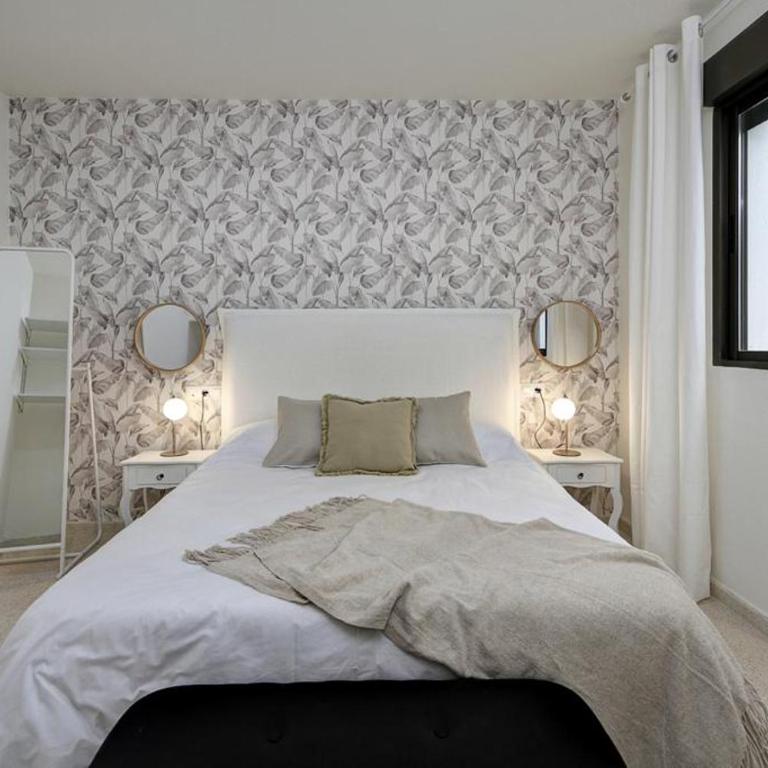- Apartamento con terraza - QH San Juan de Dios - One-Bedroom Apartment - 9