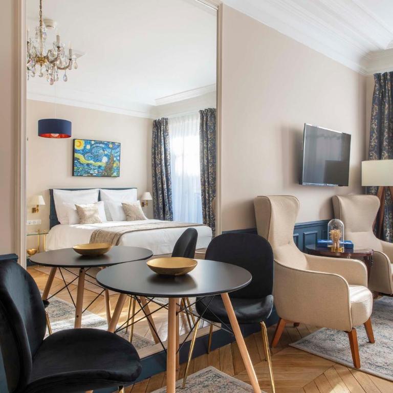 LE BEAU MARAIS - Luxury Apartments, AIR COND, LIFT - Deluxe Quenn Studio LAPIS LAZULI - 5