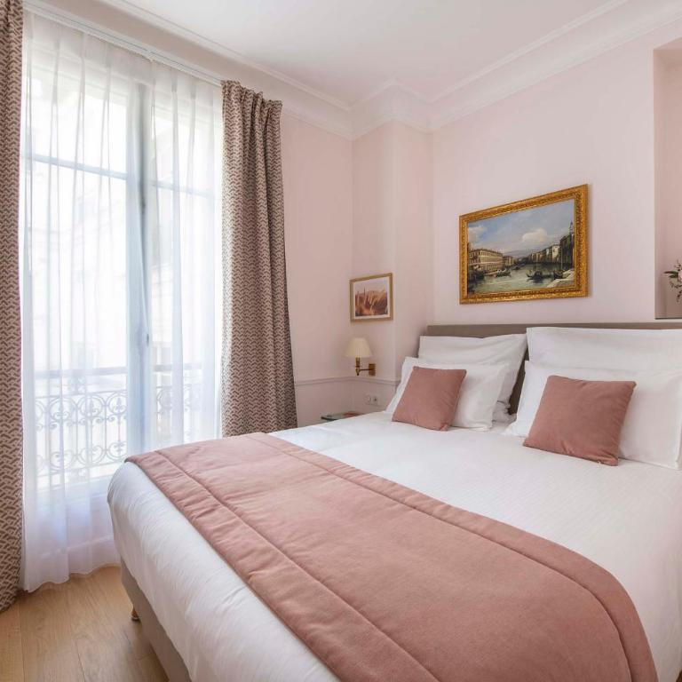 LE BEAU MARAIS - Luxury Apartments, AIR COND, LIFT - Deluxe Queen Two-Bedroom QUARTZ ROSE - 5