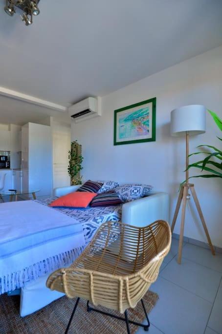Beau 2P, très équipé, localisation parfaite/AC - Appartement 1 Chambre - 6