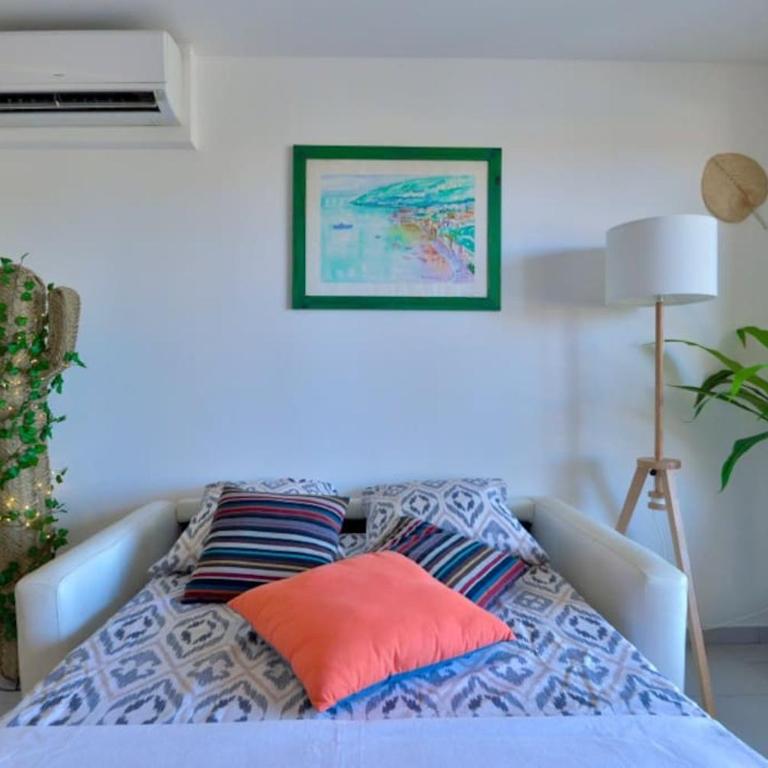 Beau 2P, très équipé, localisation parfaite/AC - Appartement 1 Chambre - 19