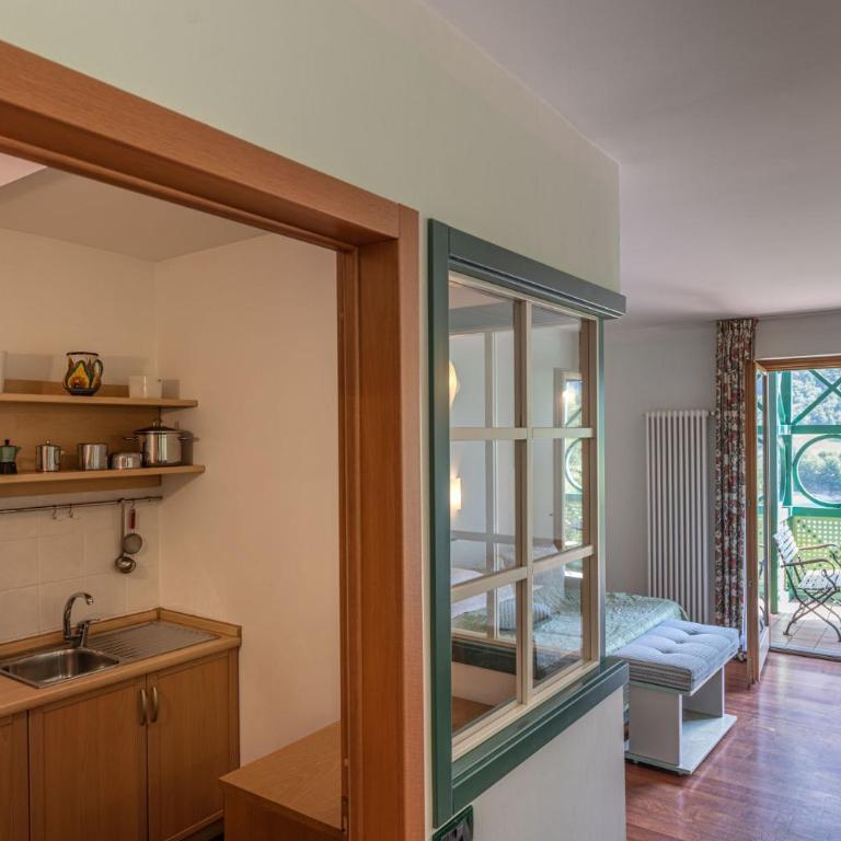 Club Hotel Tenno - Monolocale con Vista Lago - 7