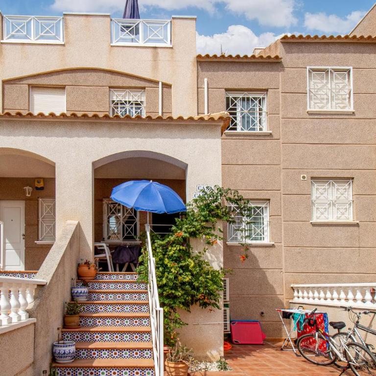 Beach Front Home In Torrevieja - Casa de vacaciones de 2 dormitorios - 11