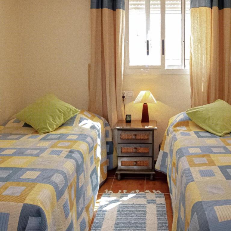 Beach Front Home In Torrevieja - Casa de vacaciones de 2 dormitorios - 17
