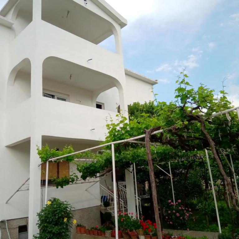 Hostel Olea - Single Bed in Dormitory Room - 6